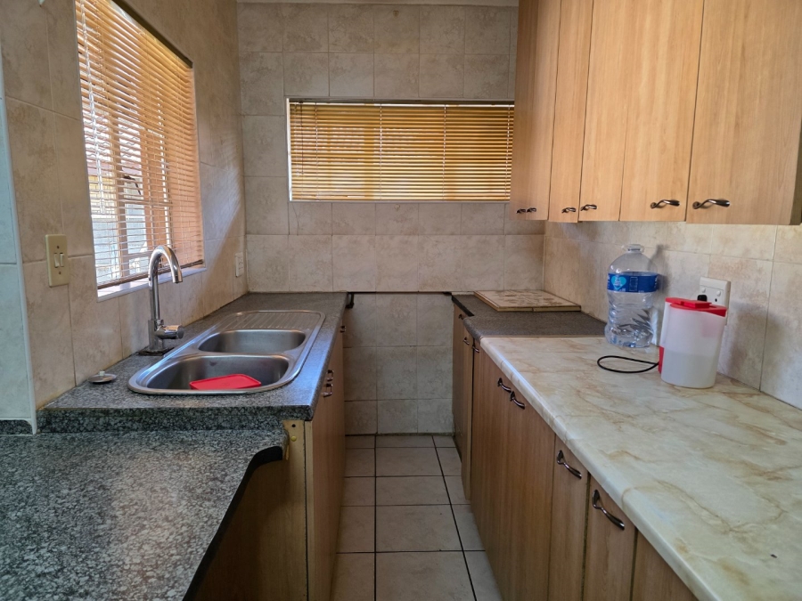 To Let 3 Bedroom Property for Rent in Vaalpark Free State